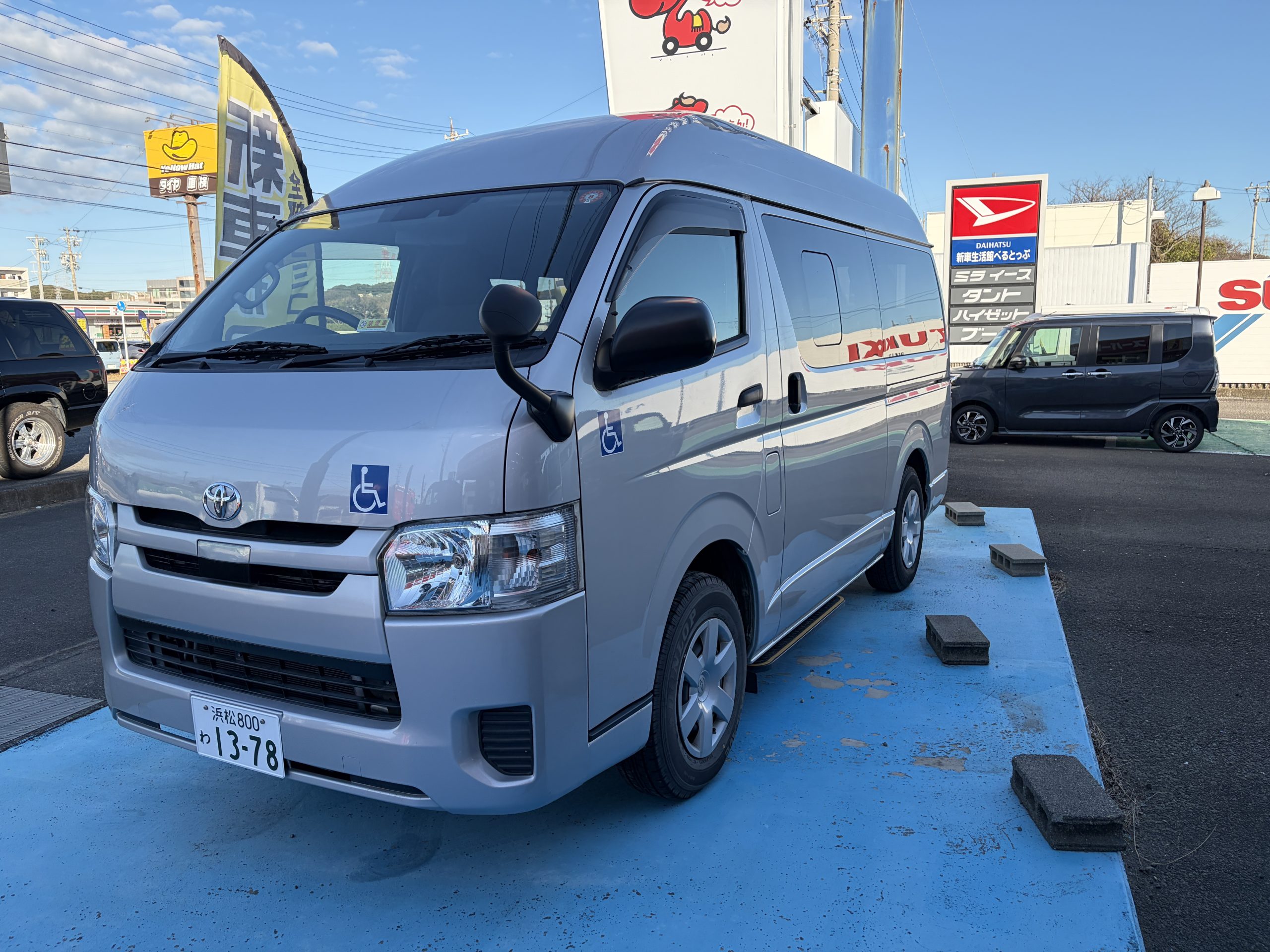 ハイエース福祉車両の展示車あります